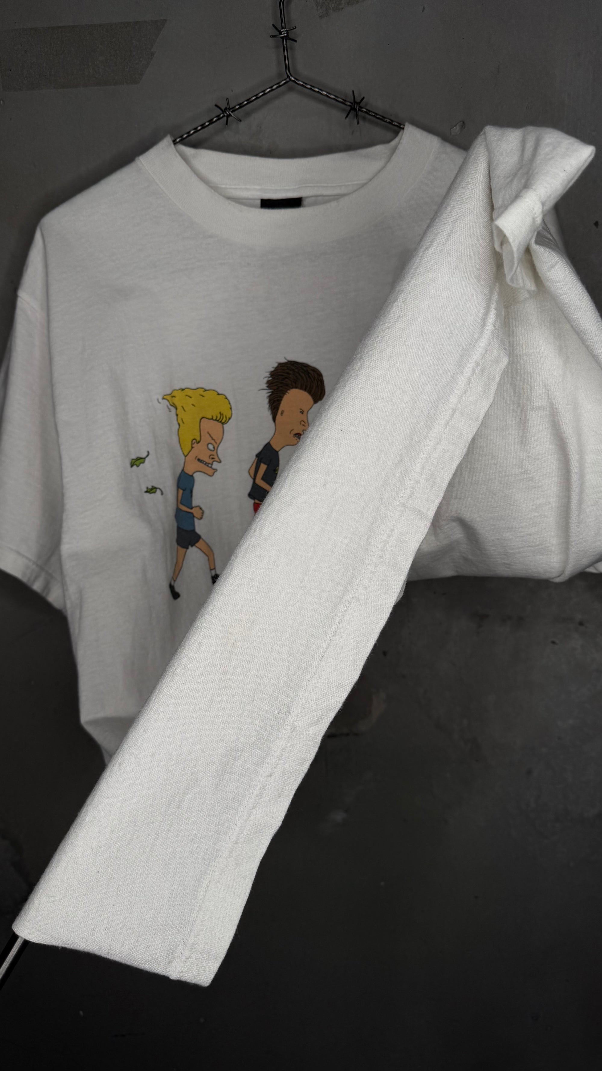 BEAVIS &  BUTTHEAD ‘WIND IS COOL’ TEE | MIKE JUDGE ART