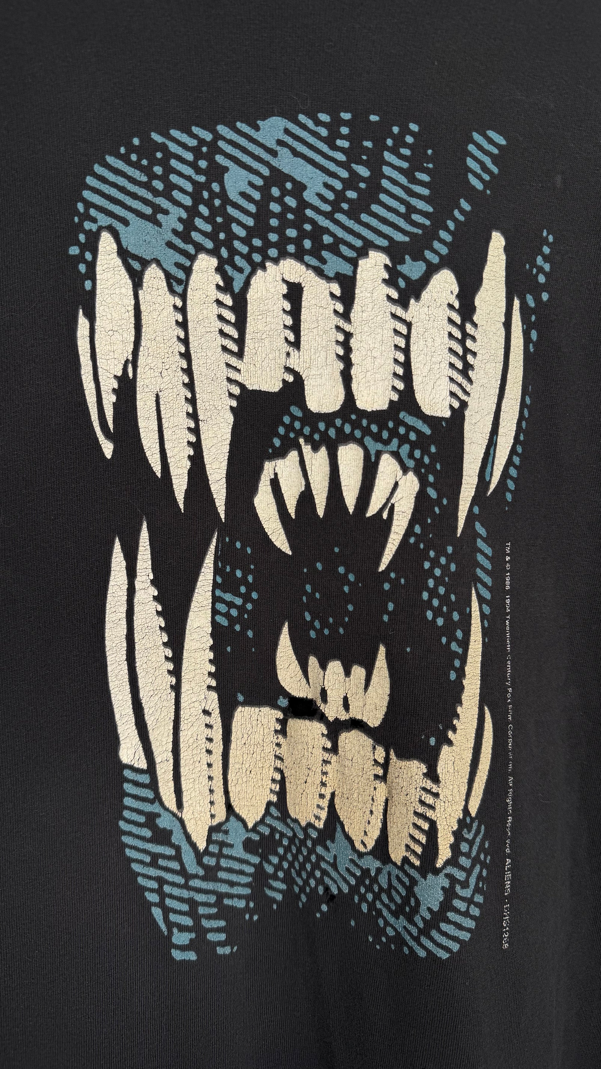 ALIENS MOVIE PROMO LONGSLEEVE TEE