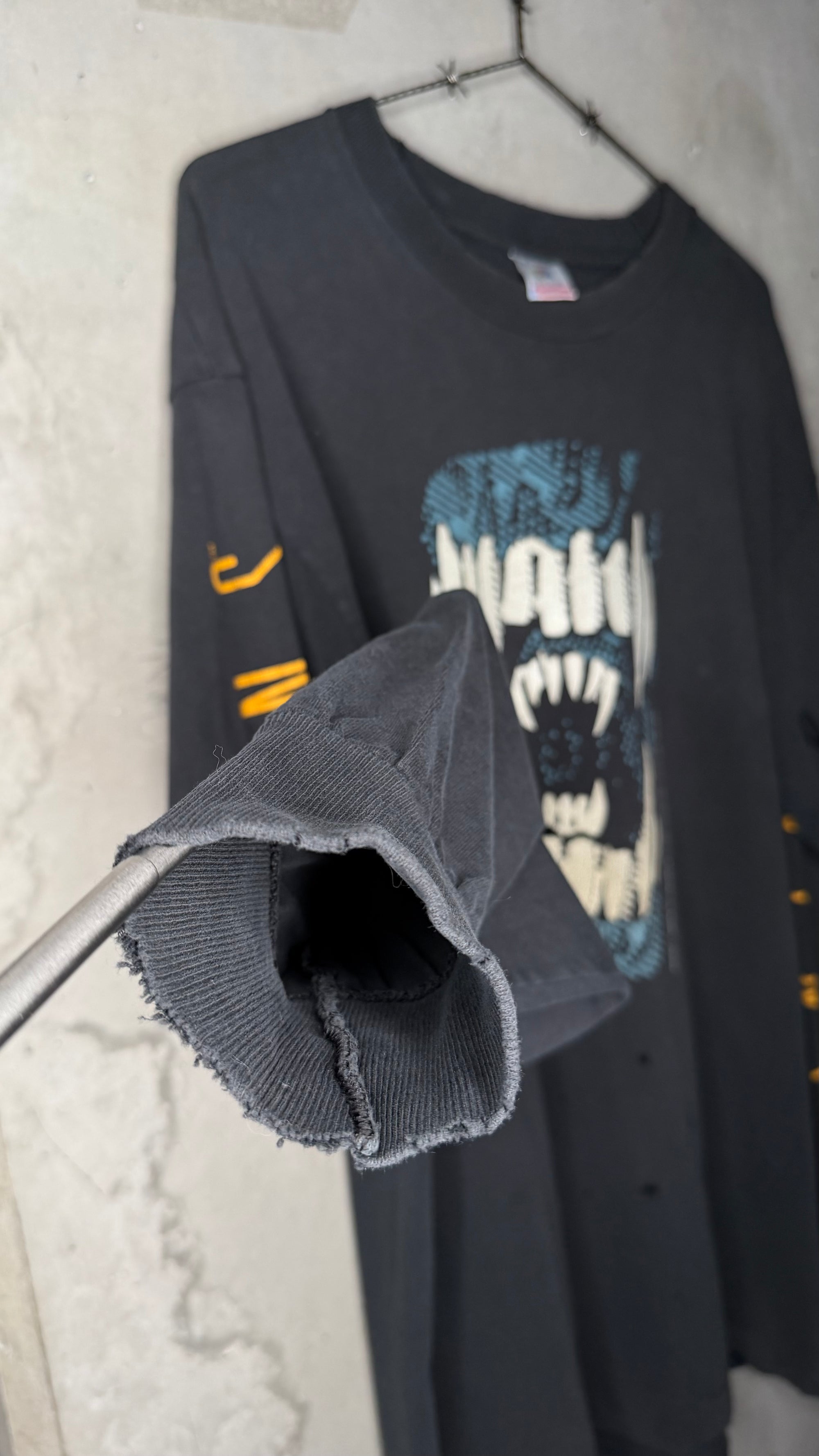 ALIENS MOVIE PROMO LONGSLEEVE TEE