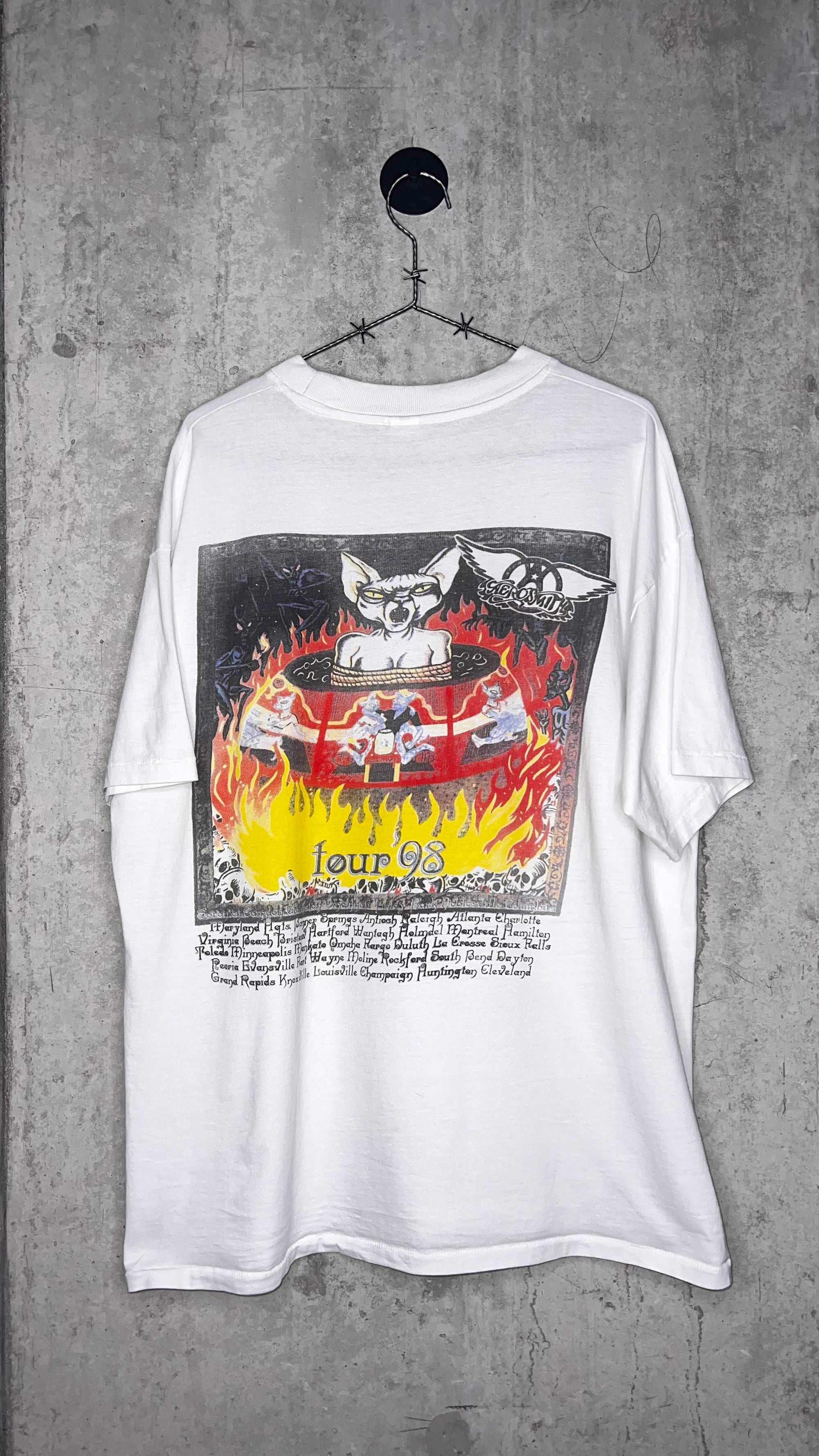 AEROSMITH NINE LIVES TOUR TEE 98’ | WHEEL OF DEATH CAT