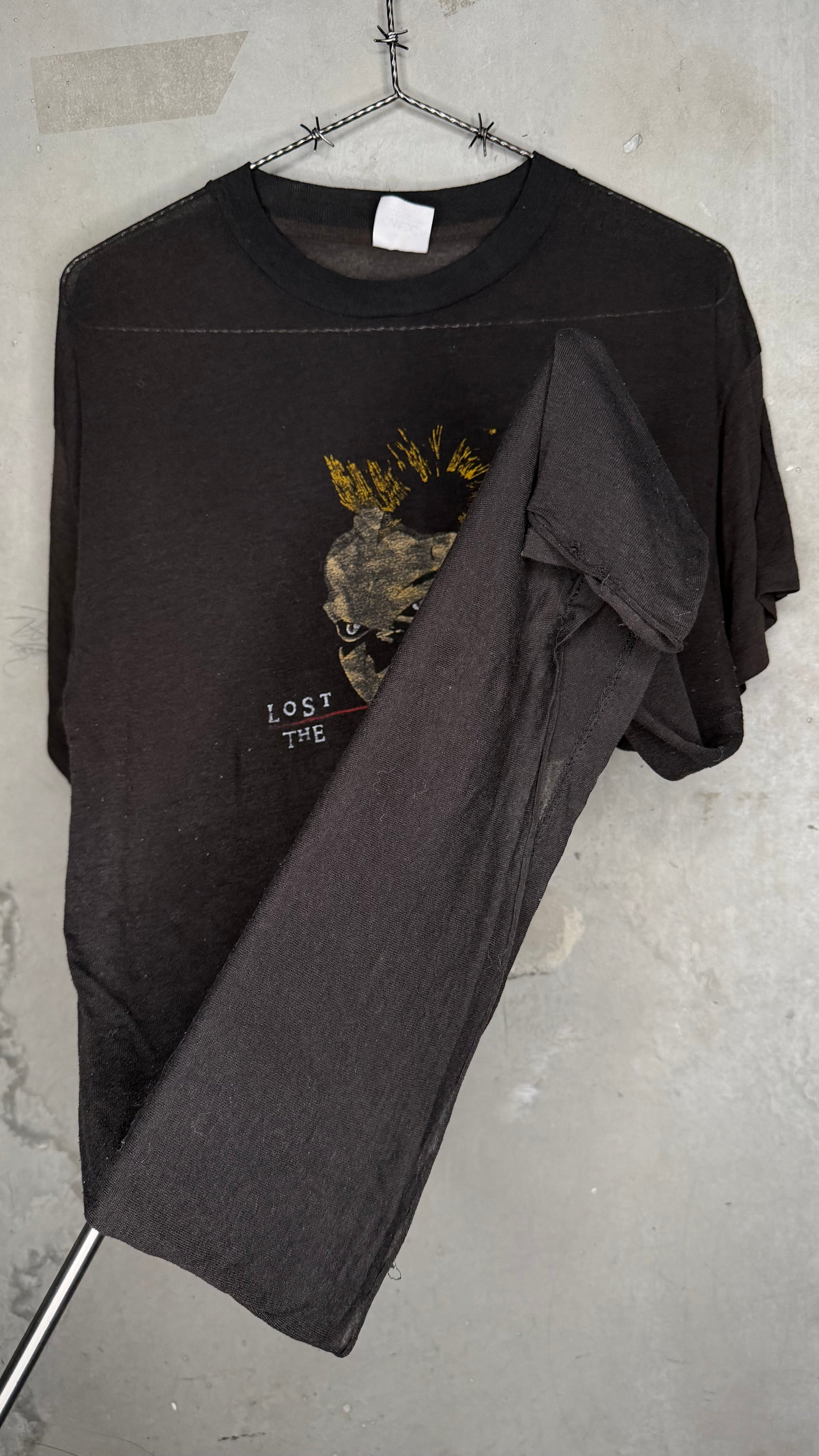 THE LOST BOYS MOVIE TEE 87’ | LOST IN THE SHADOWS