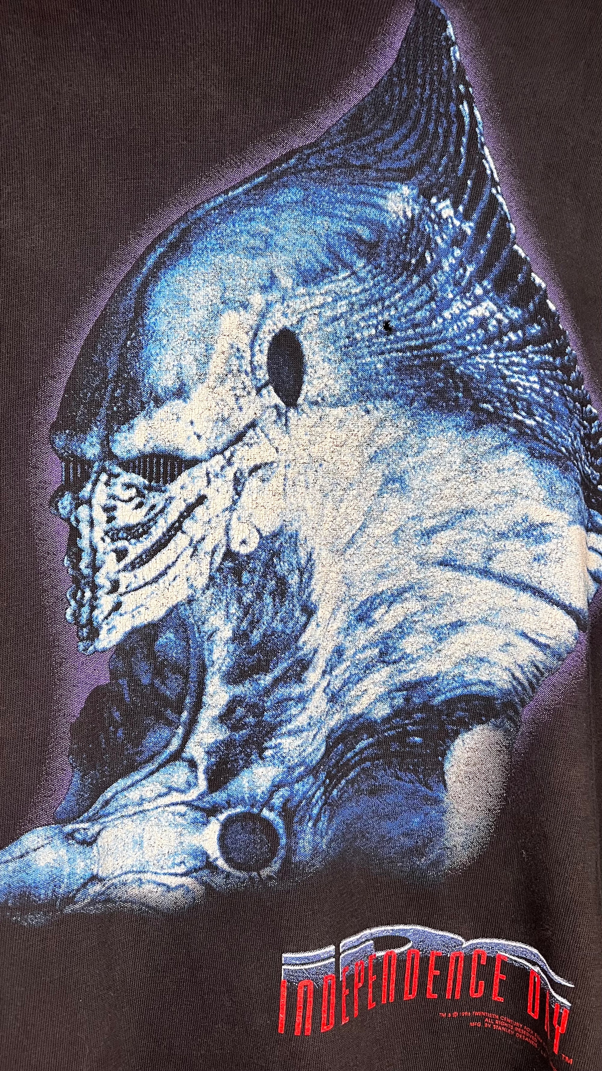 INDEPENDENCE DAY BIG FACE ALIEN TEE