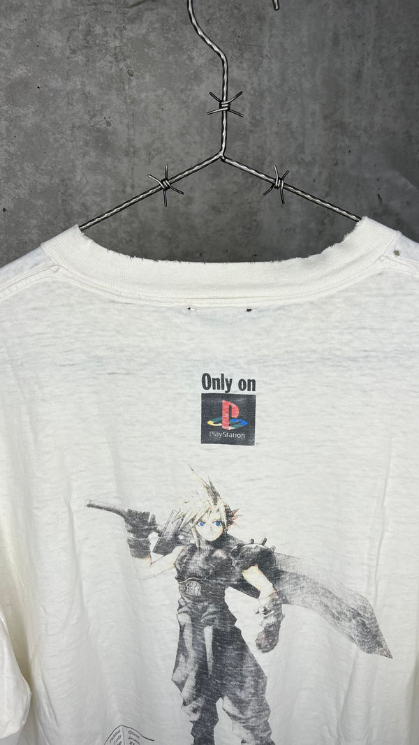 FINAL FANTASY VII (7) VIDEO GAME TEE | PLAYSTATION & CLOUD BACK HIT | SQUARESOFT SLEEVE HIT